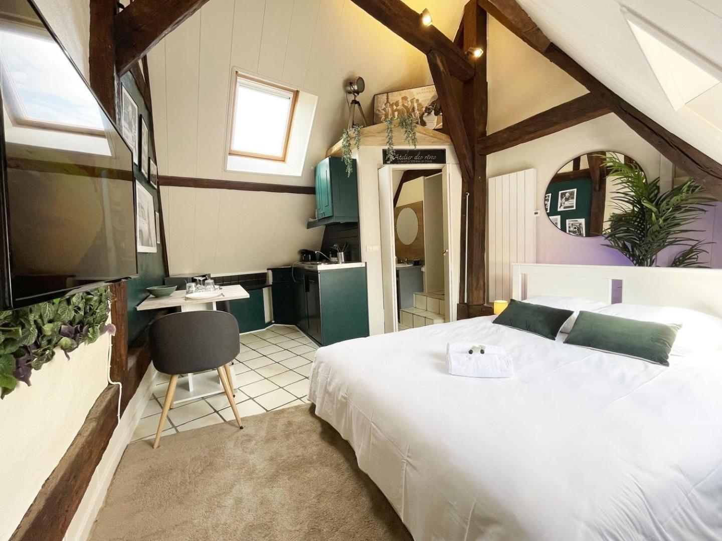 L'Atelier Des Reves Apartment Chartres Bagian luar foto